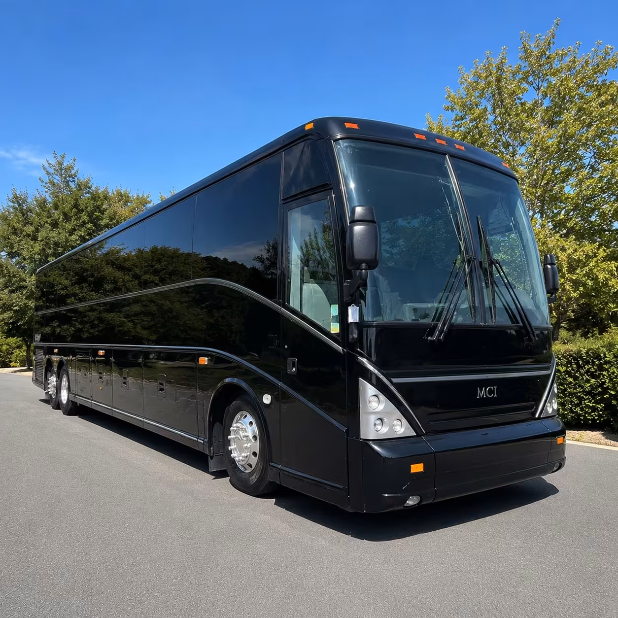hialeah bus rentals to mia and portmiami cruise terminals