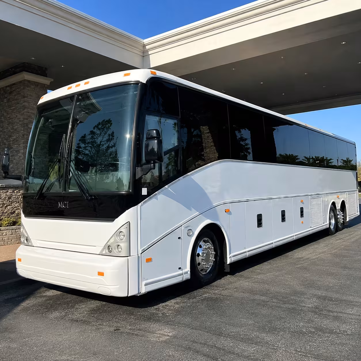 hialeah employee transportation between parking lots and transit hubs