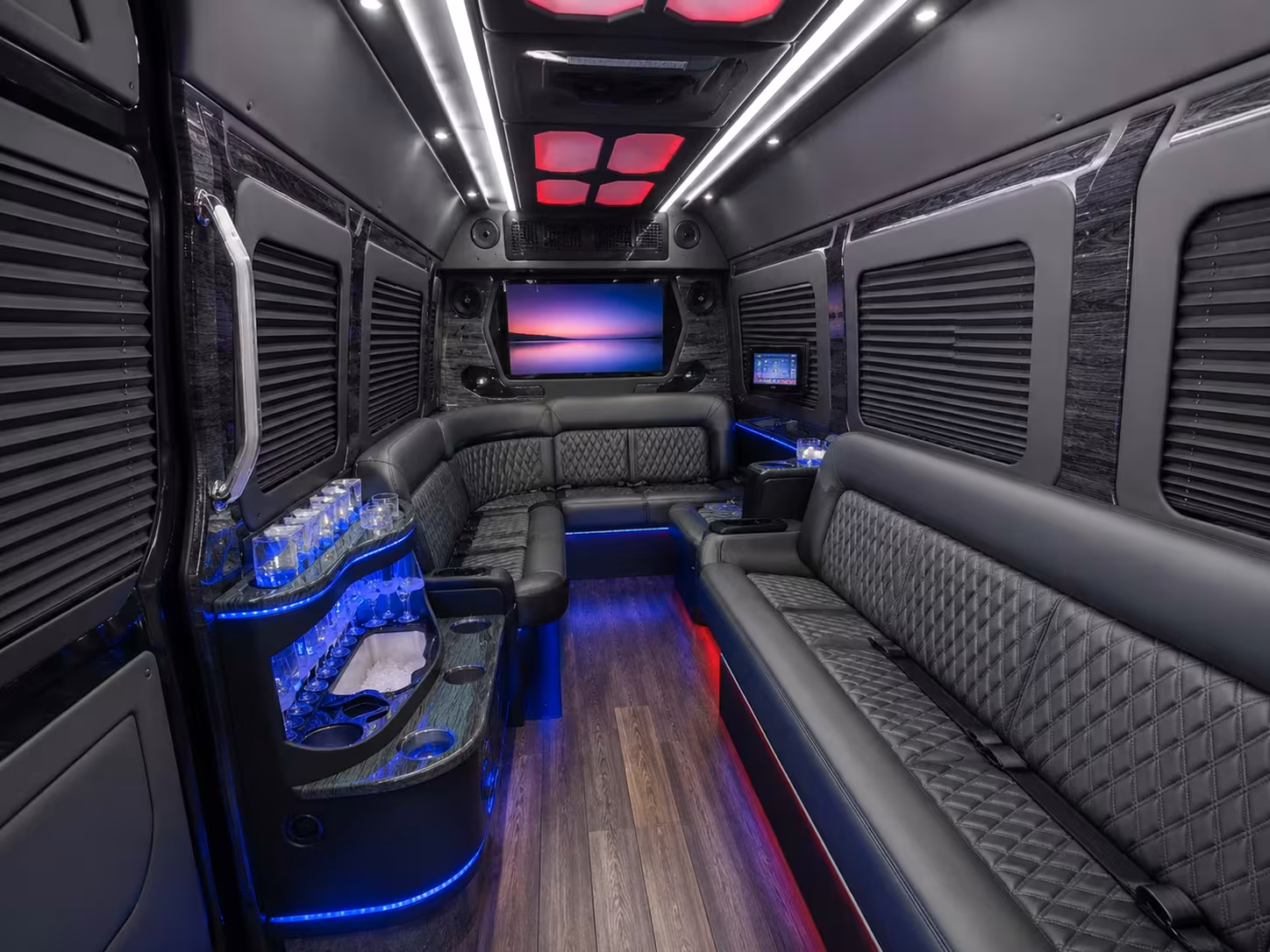 hialeah shuttle buses for cruise port and airport transfers