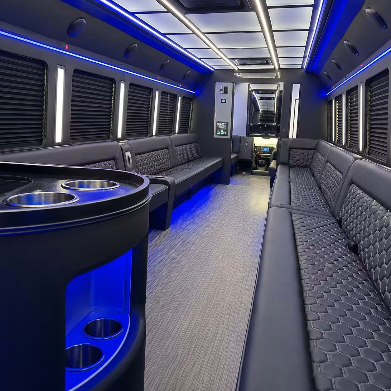 quinceanera and sweet 16 party bus rentals in hialeah