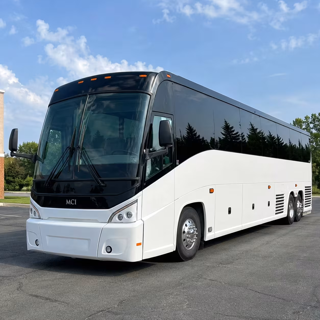 sunday service shuttle buses for hialeah congregations